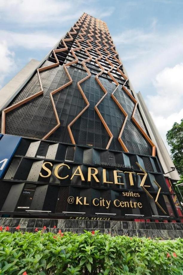 Scarletz Suites Klcc By Deko Куала-Лумпур Экстерьер фото